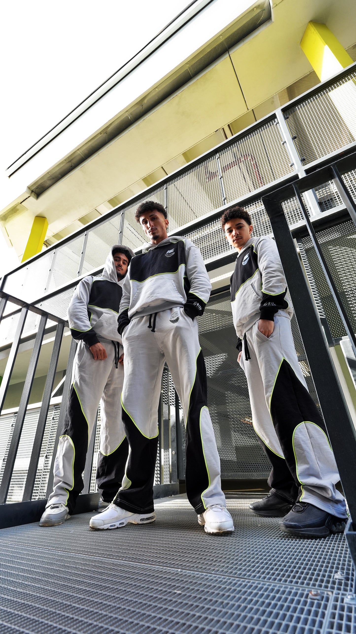MG | LINE by LINE | Pants